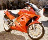 1990 Honda VFR 750 F photo